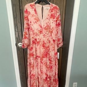 NWT Ladies peach/coral floral pattern long sleeve maxi dress tiered hem